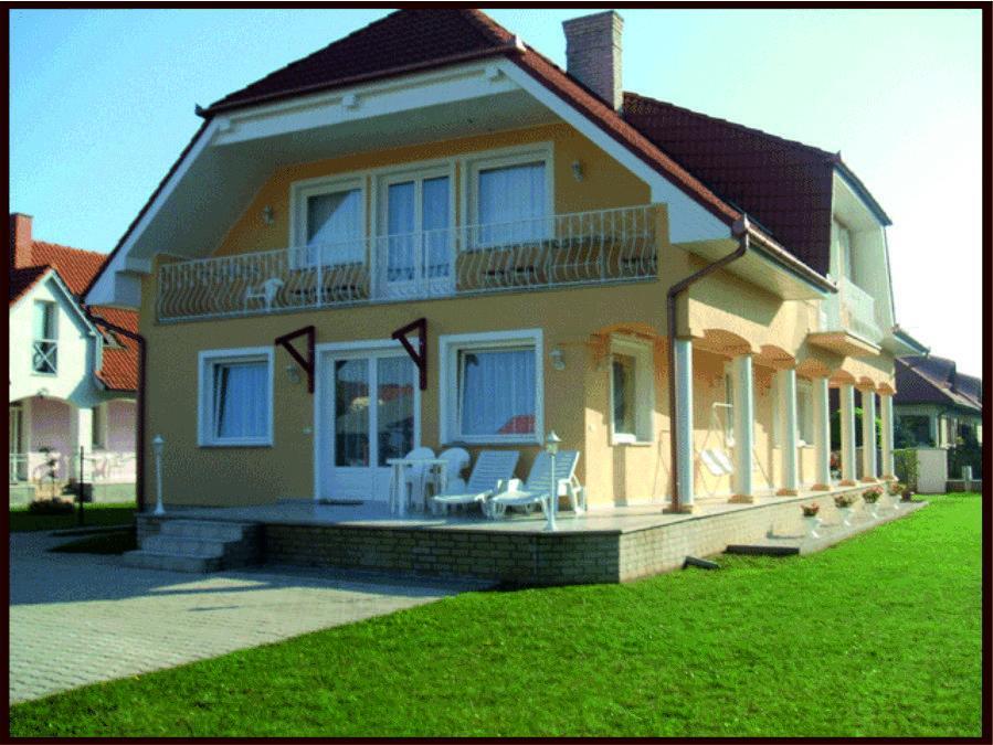 Hotel Erika Vendeghaz Bük Exterior foto